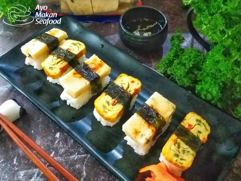 Tamago Fish Cake Sushi